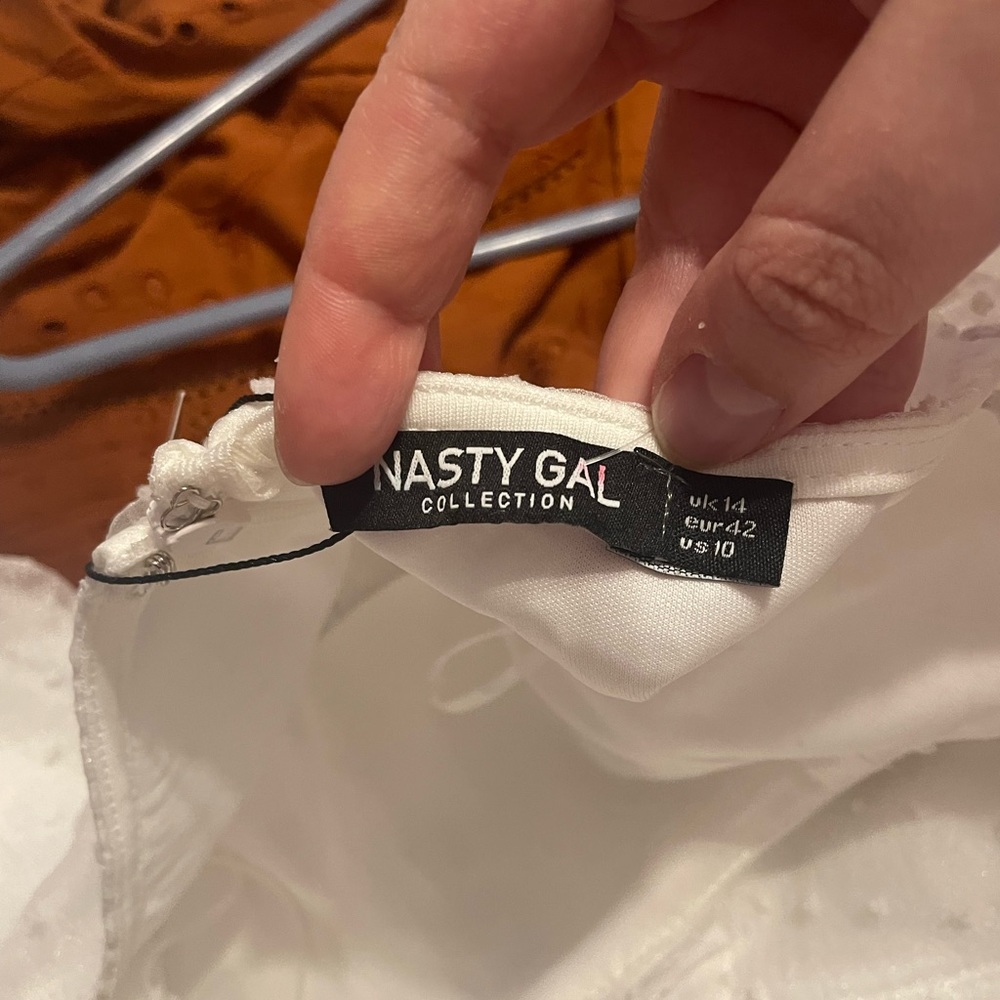 NWT Nasty Gal All Eyelets on You Sheer Sleeve Dress - Picture 5 of 6